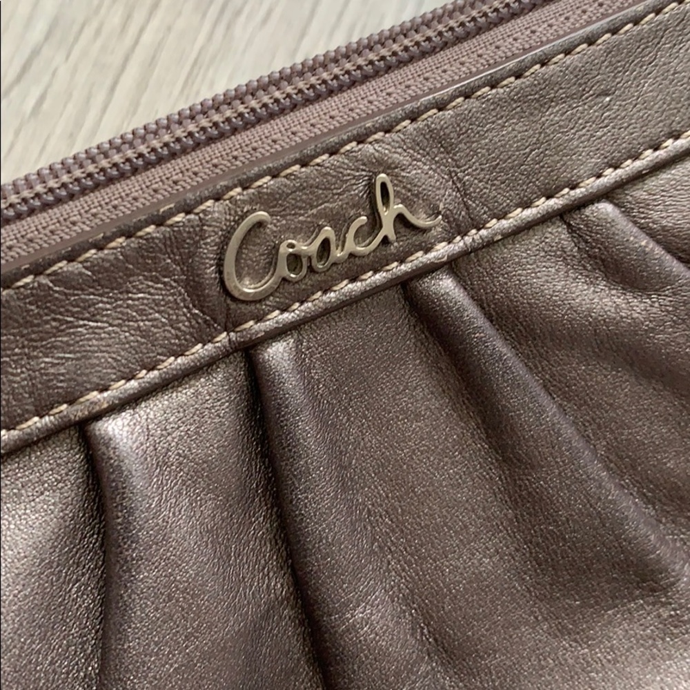 Coach | wristlet - Picture 5 of 5